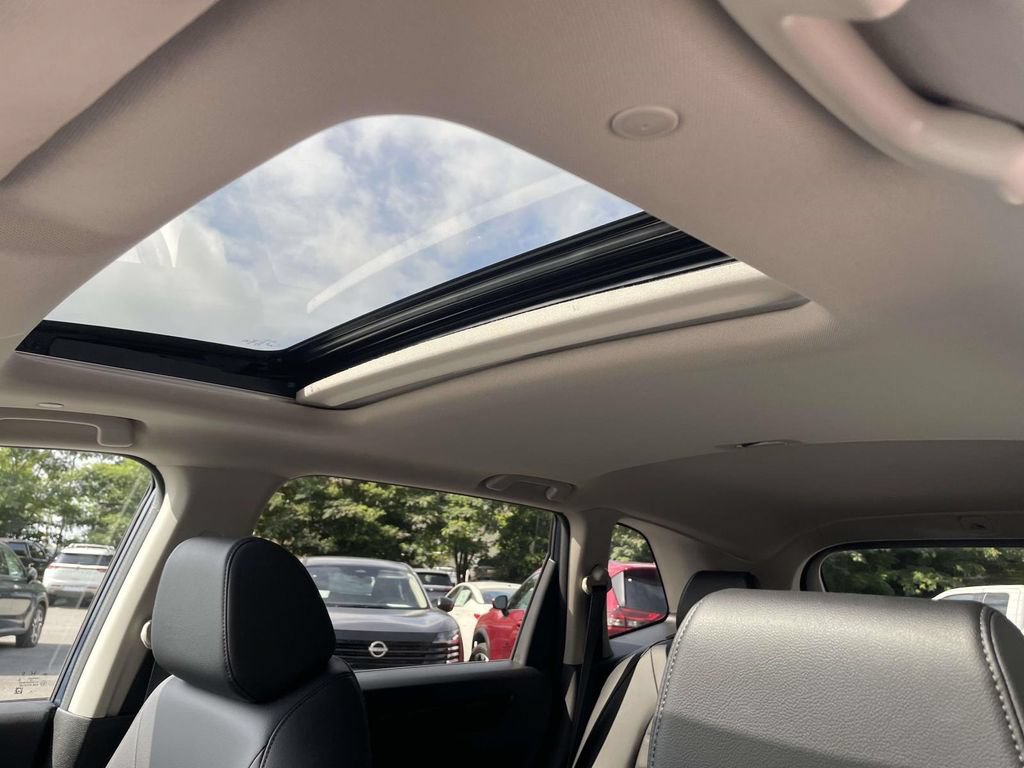 Used 2025 Honda CR-V EX-L image 19