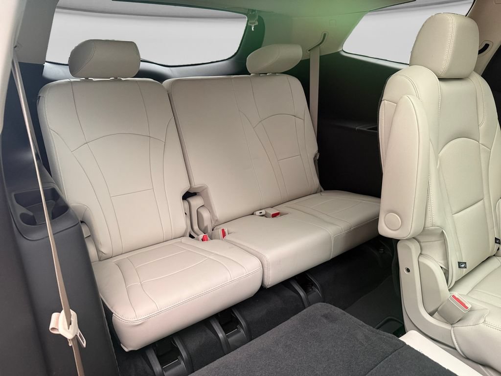 Used 2023 Buick Enclave Essence w/ Experience Buick Package AWD/4WD image 18