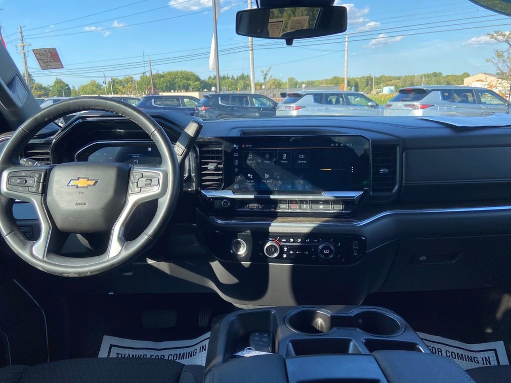 Used 2023 Chevrolet Silverado 1500 LT image 21