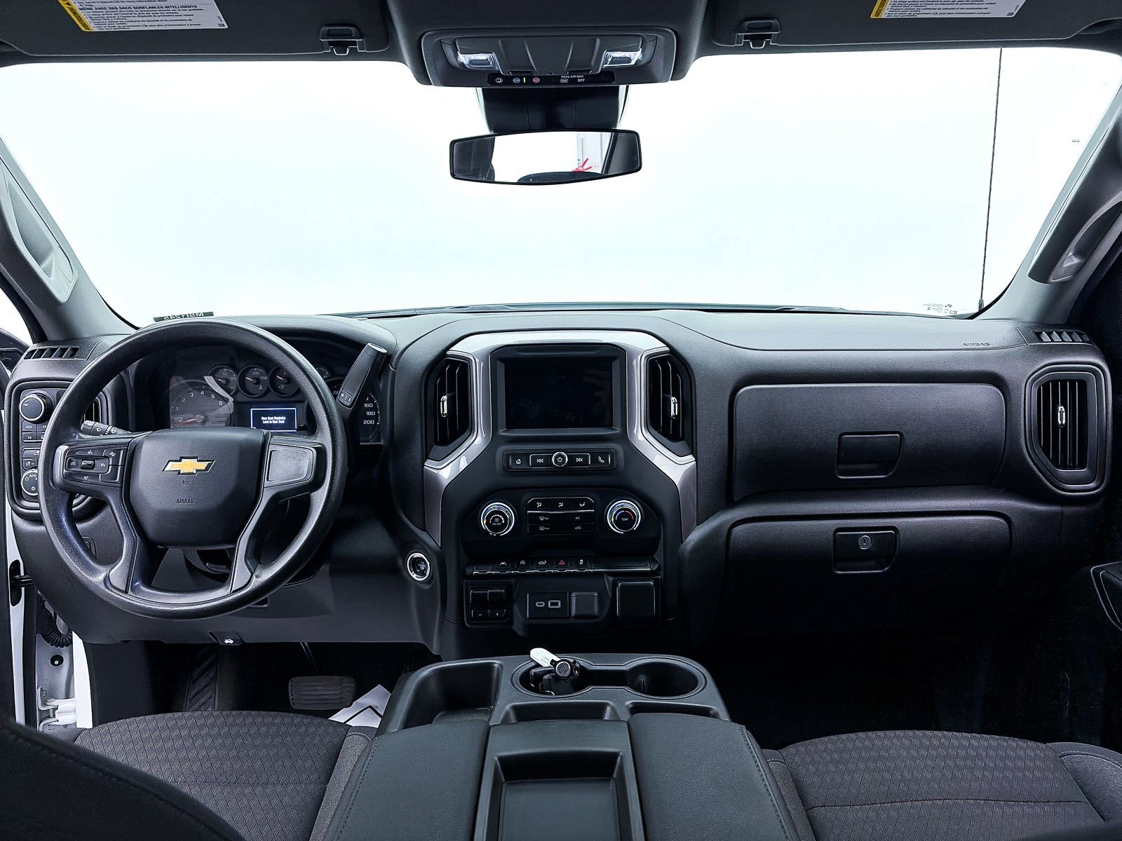 Used 2023 Chevrolet Silverado 1500 Custom image 24