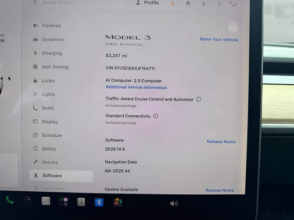 Used 2018 Tesla Model 3 Mid Range RWD image 13