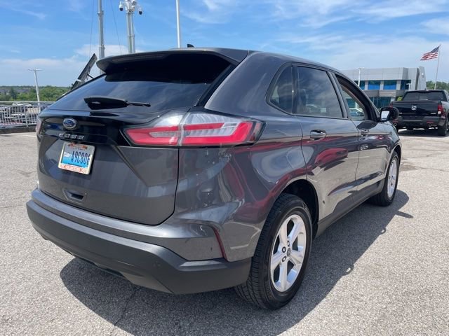 Used 2021 Ford Edge SE FWD image 4