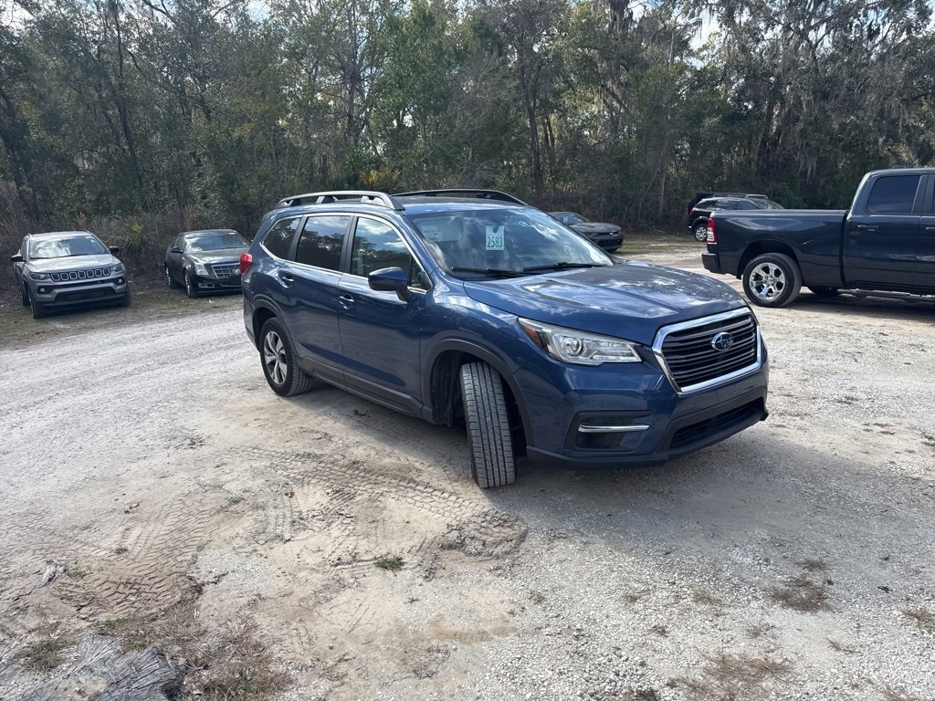 Used 2021 Subaru Ascent Premium w/ Convenience Package image 2