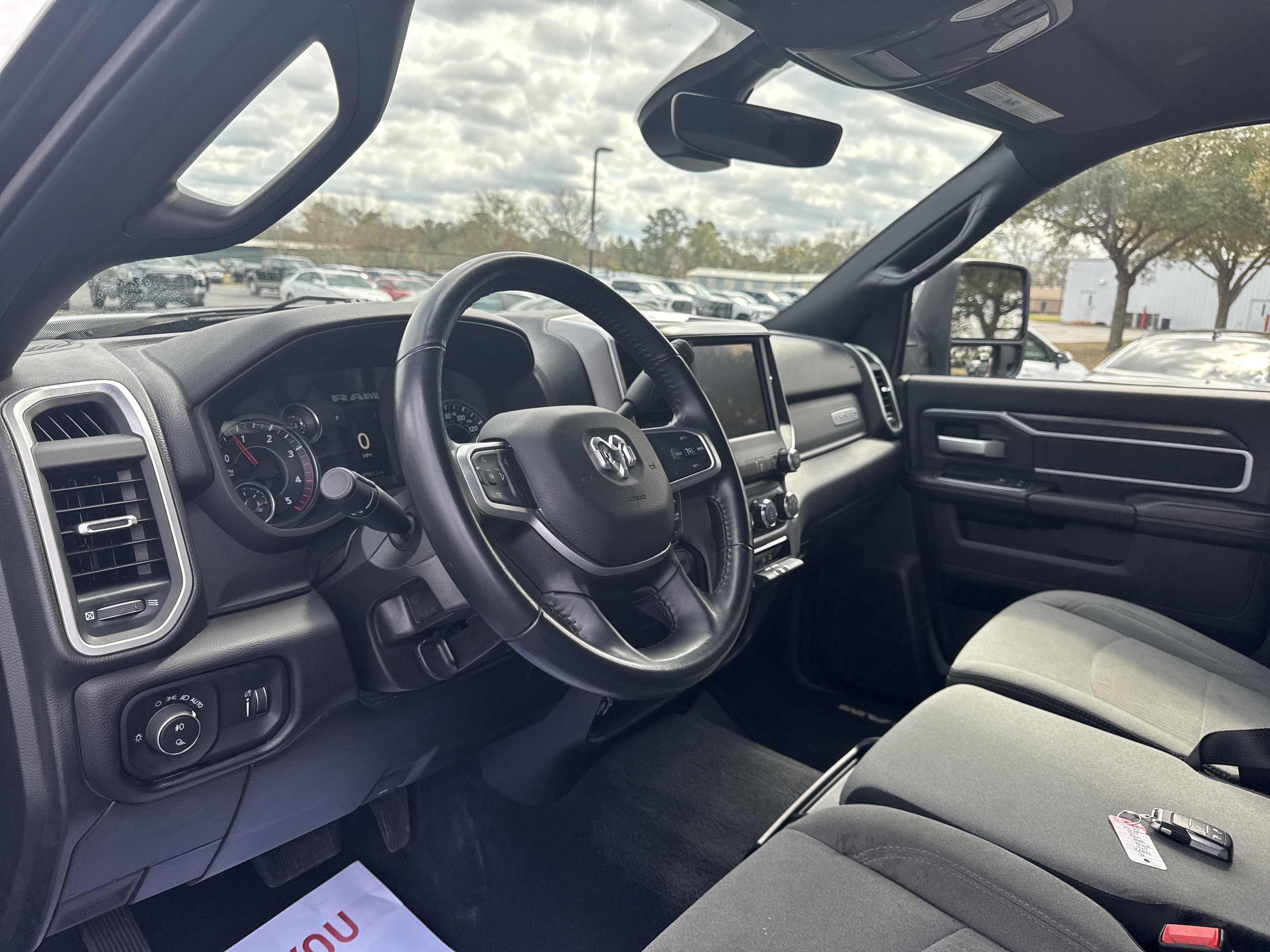 Used 2024 RAM 3500 Big Horn image 15