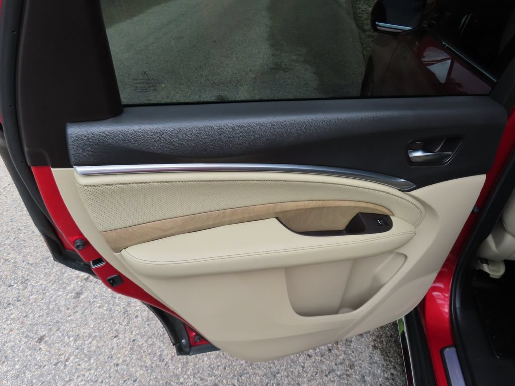 Used 2019 Acura MDX w/ Technology Package AWD/4WD image 31