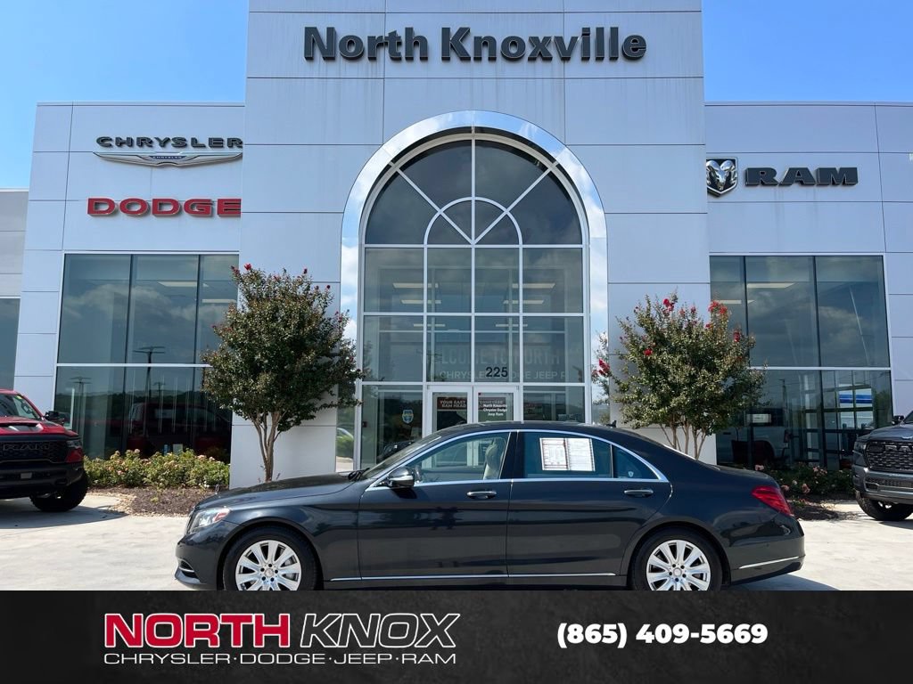 Used 2015 Mercedes-Benz S 550 Sedan image 2