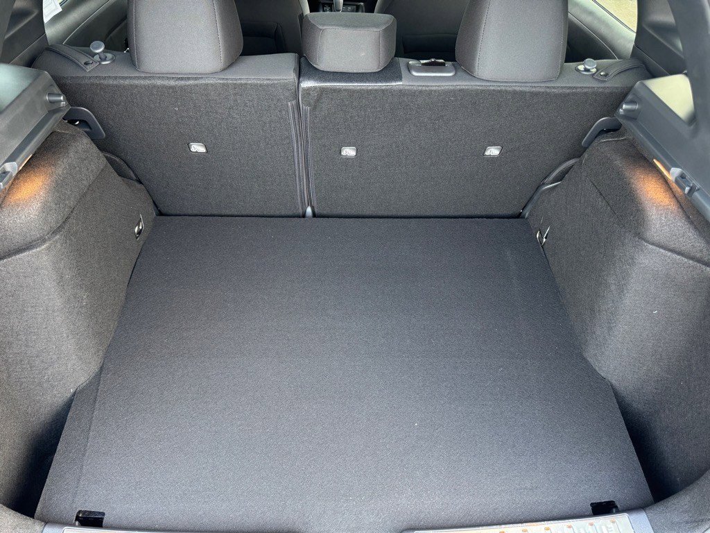 Used 2026 Nissan Kicks SV w/ Charging Package AWD/4WD image 26