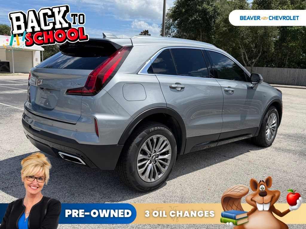 Used 2025 Cadillac XT4 Premium Luxury FWD image 6