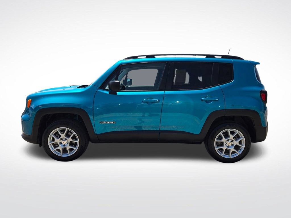 Used 2022 Jeep Renegade Latitude AWD/4WD image 7