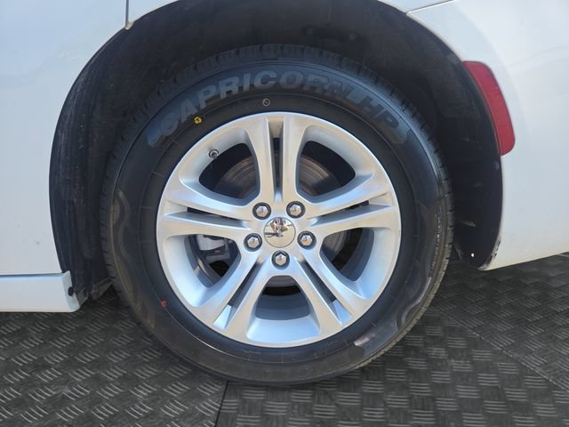 Used 2023 Dodge Charger SXT RWD image 33