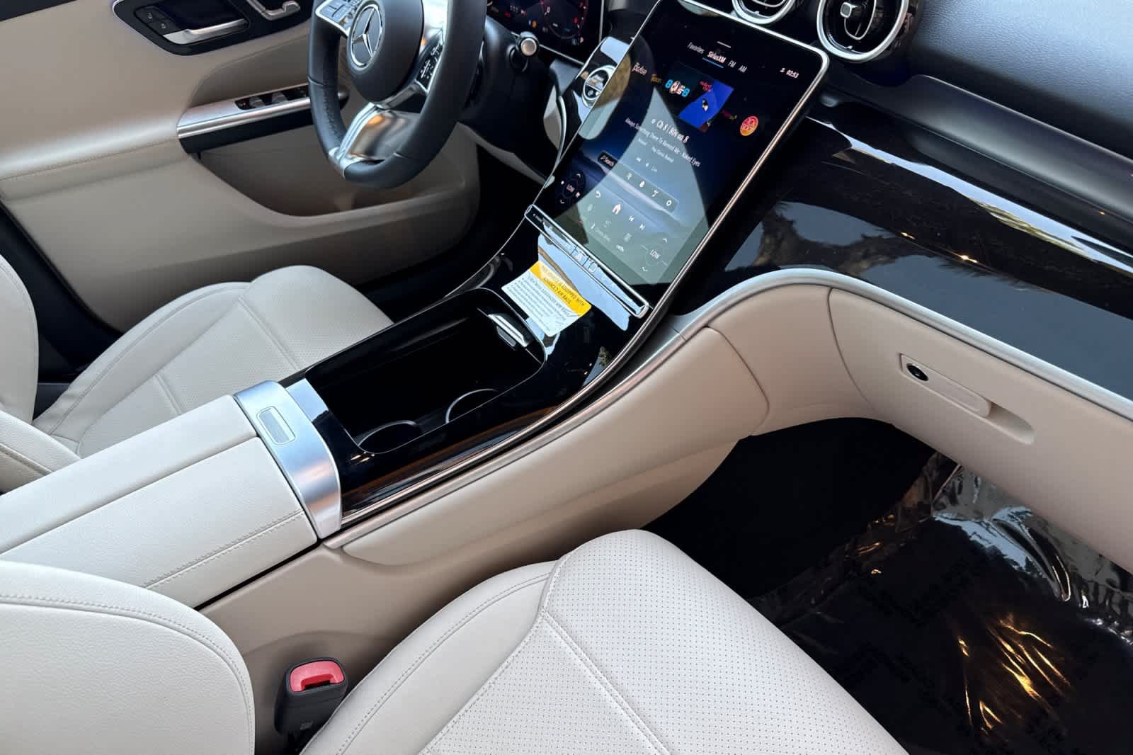 Certified 2026 Mercedes-Benz GLC 300 4MATIC image 15