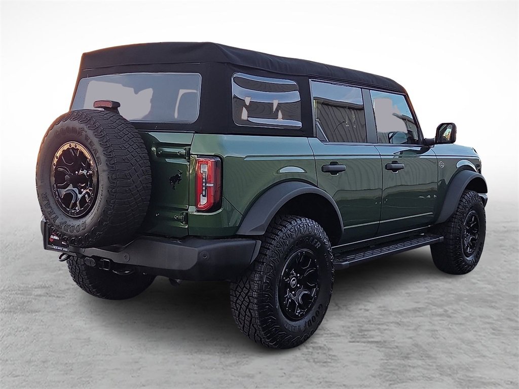 Used 2023 Ford Bronco Wildtrak image 6