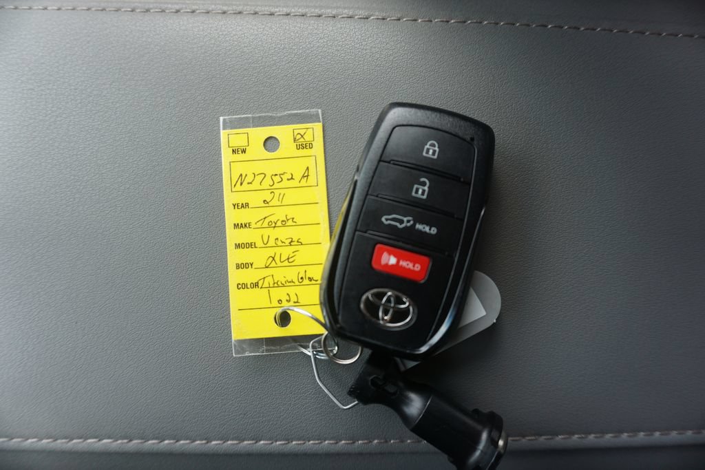 Certified 2024 Toyota Venza XLE AWD/4WD image 32