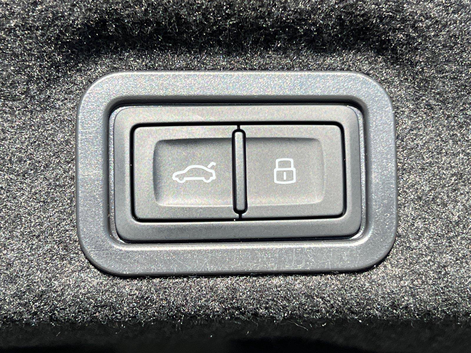 Used 2026 Audi A6 Prestige w/ Prestige Package AWD/4WD image 19