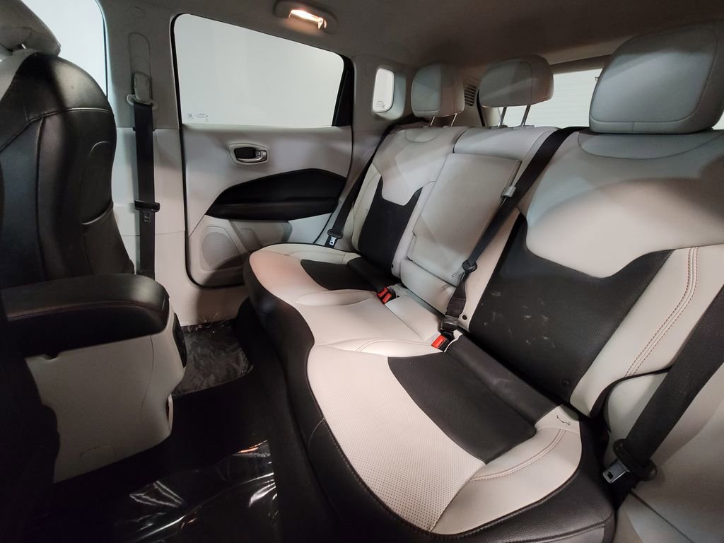Used 2021 Jeep Compass Limited w/ Elite Interior Group image 9