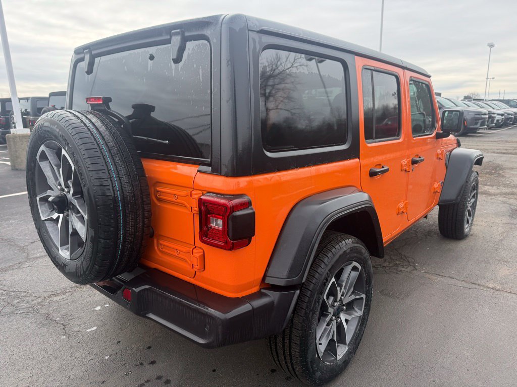 Used 2025 Jeep Wrangler Unlimited Sport S 4xe w/ Convenience Group AWD/4WD image 3
