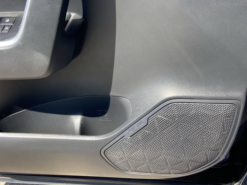 Used 2024 Toyota RAV4 XLE AWD/4WD image 19