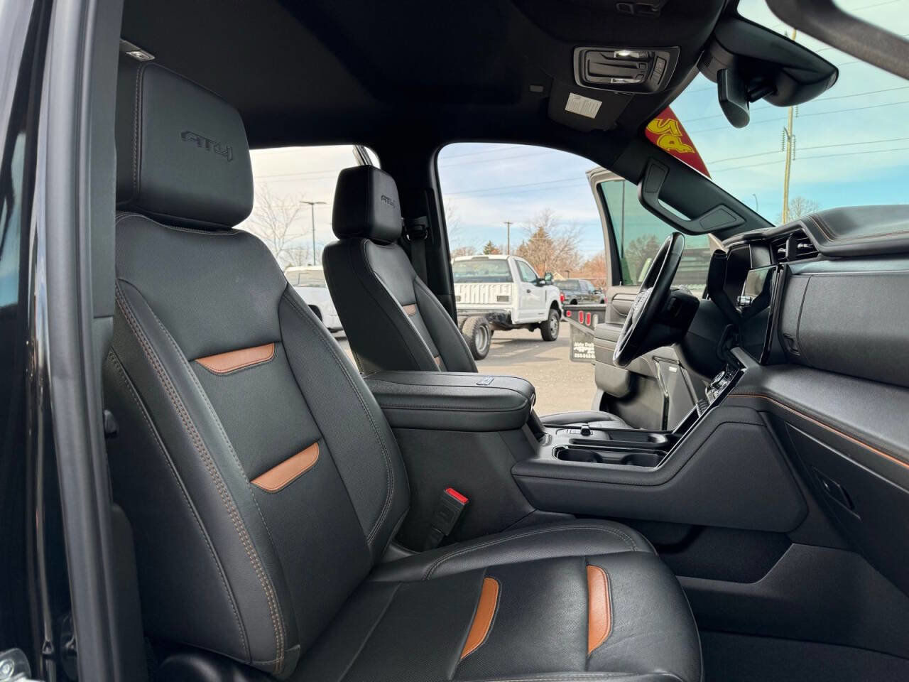 Used 2024 GMC Sierra 2500 AT4 AWD/4WD image 33