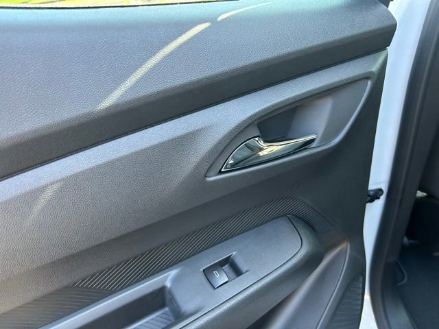 New 2027 Chevrolet Bolt LT w/ Comfort Package image 11