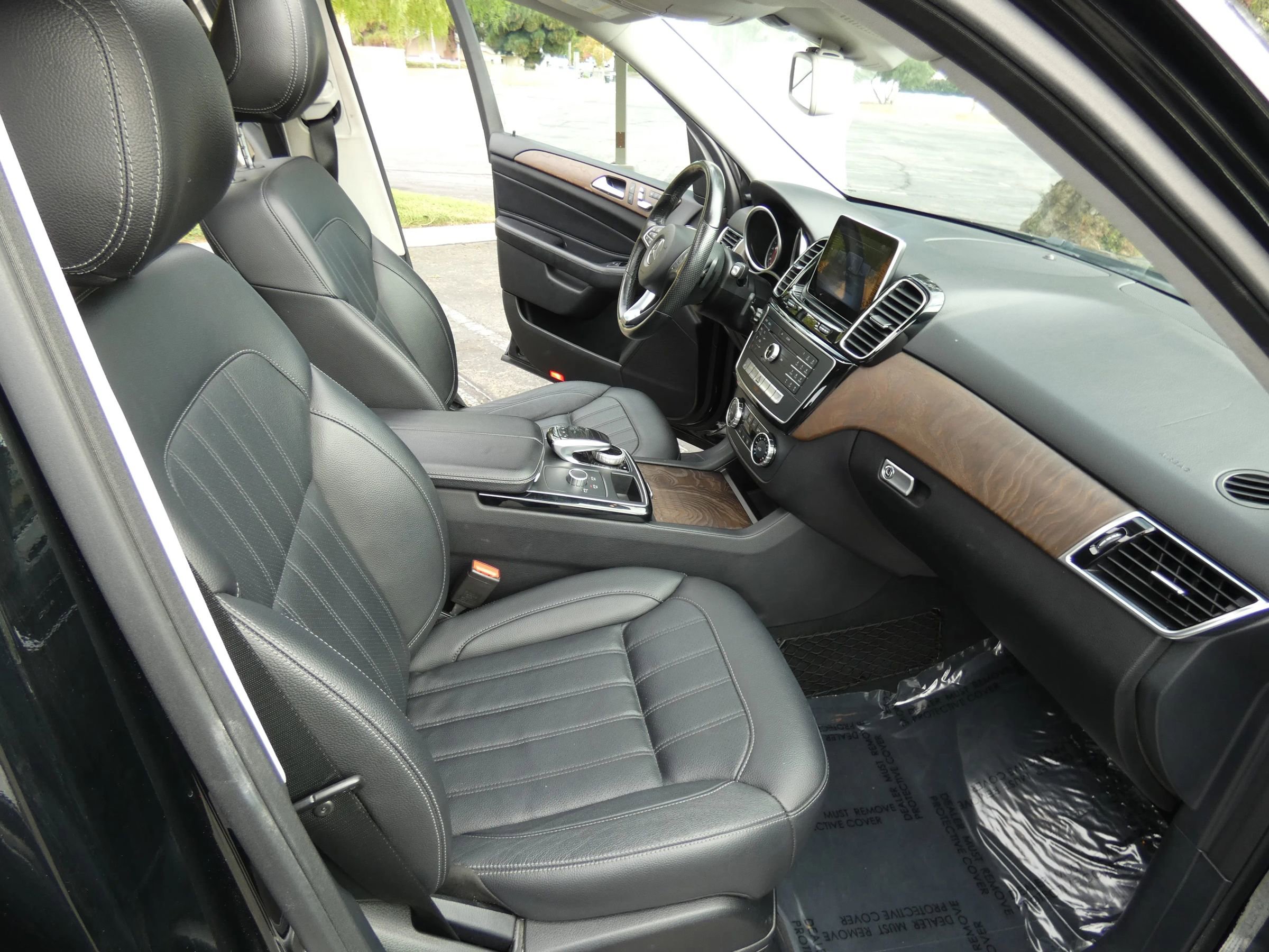 Used 2016 Mercedes-Benz GLE 350 w/ Premium Package image 25