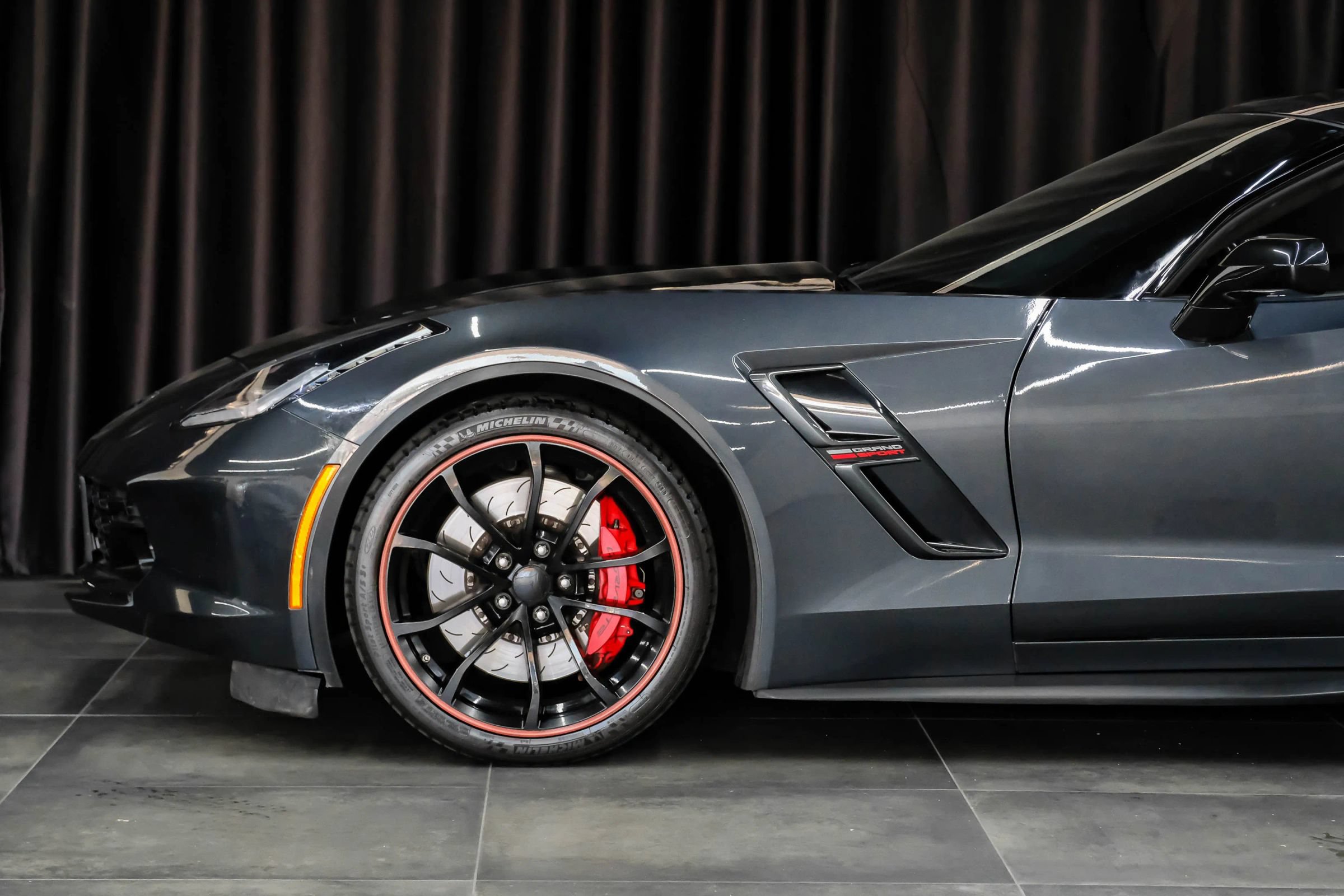 Used 2017 Chevrolet Corvette Grand Sport RWD image 12