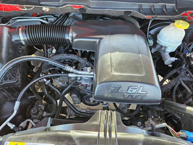 Used 2018 RAM 1500 Tradesman RWD image 26