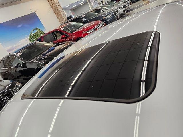 Used 2016 Volkswagen Passat 3.6 SEL Premium image 38