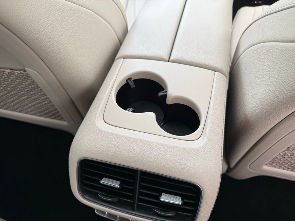 Used 2022 Mercedes-Benz GLS 450 4MATIC w/ Warmth & Comfort Package image 38