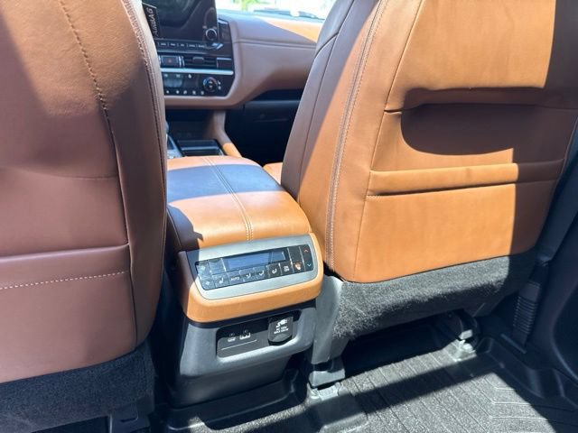 Used 2024 Nissan Pathfinder Platinum w/ Cargo Package AWD/4WD image 19