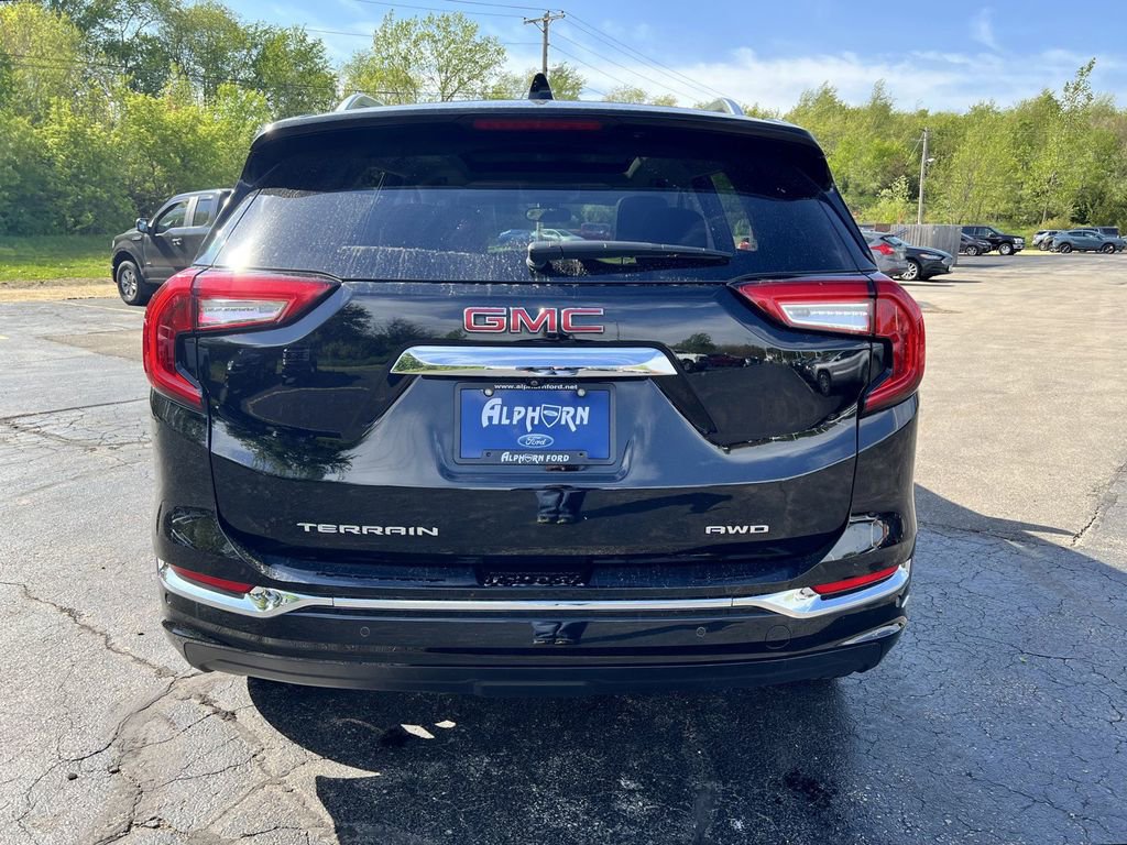 Used 2023 GMC Terrain Denali w/ LPO, Floor Liner Package AWD/4WD image 42