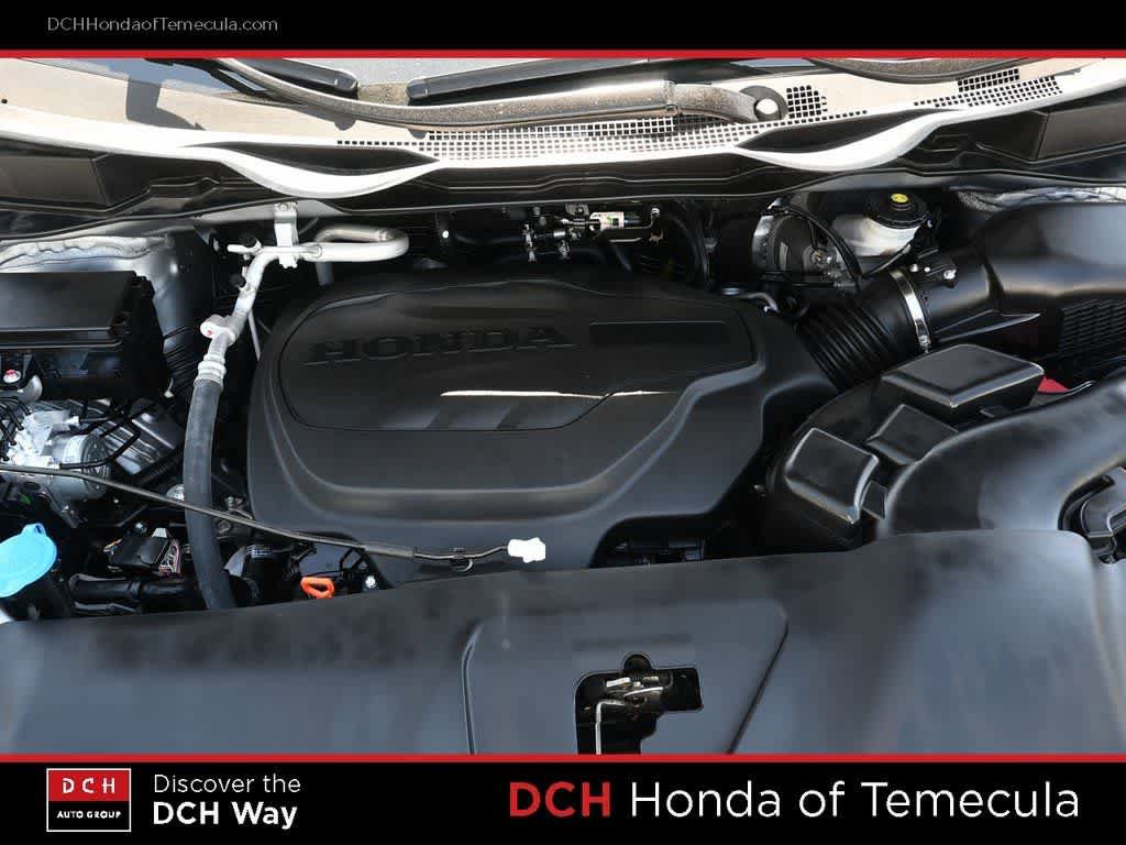 Certified 2025 Honda Odyssey Touring image 27