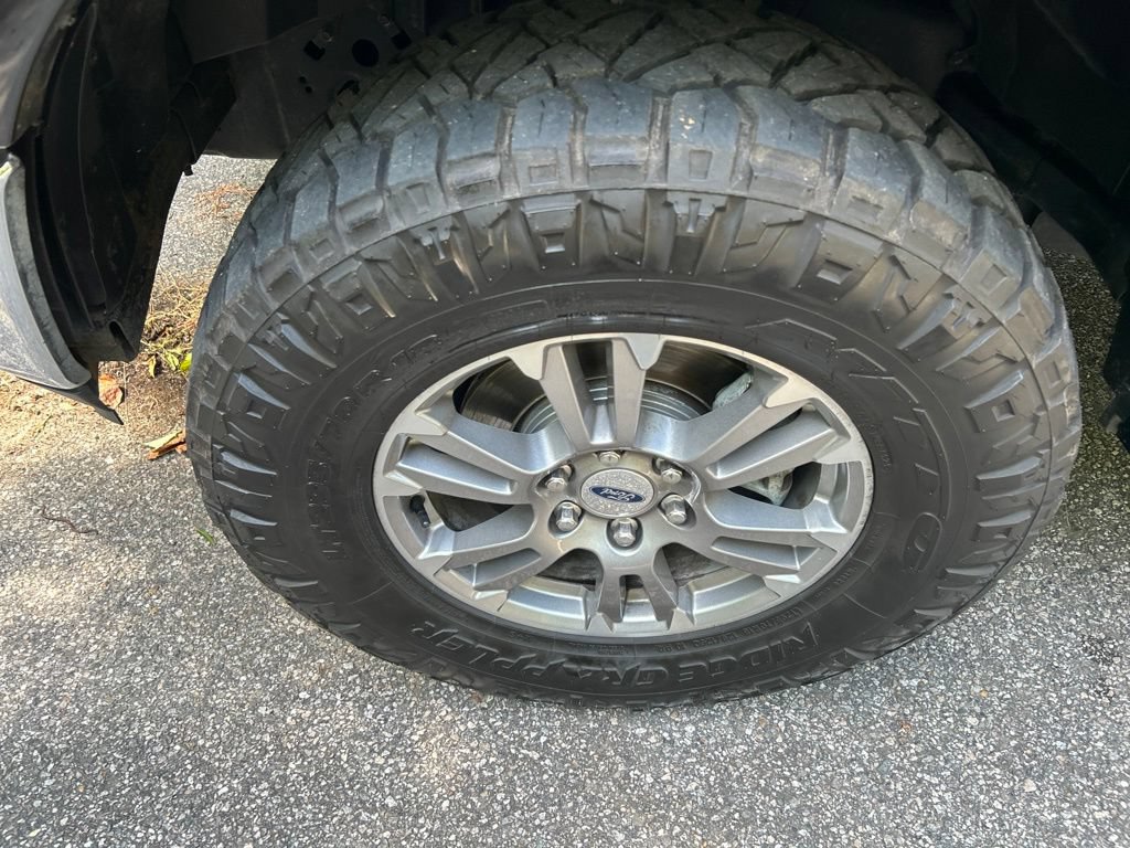 Used 2019 Ford F150 Lariat AWD/4WD image 12