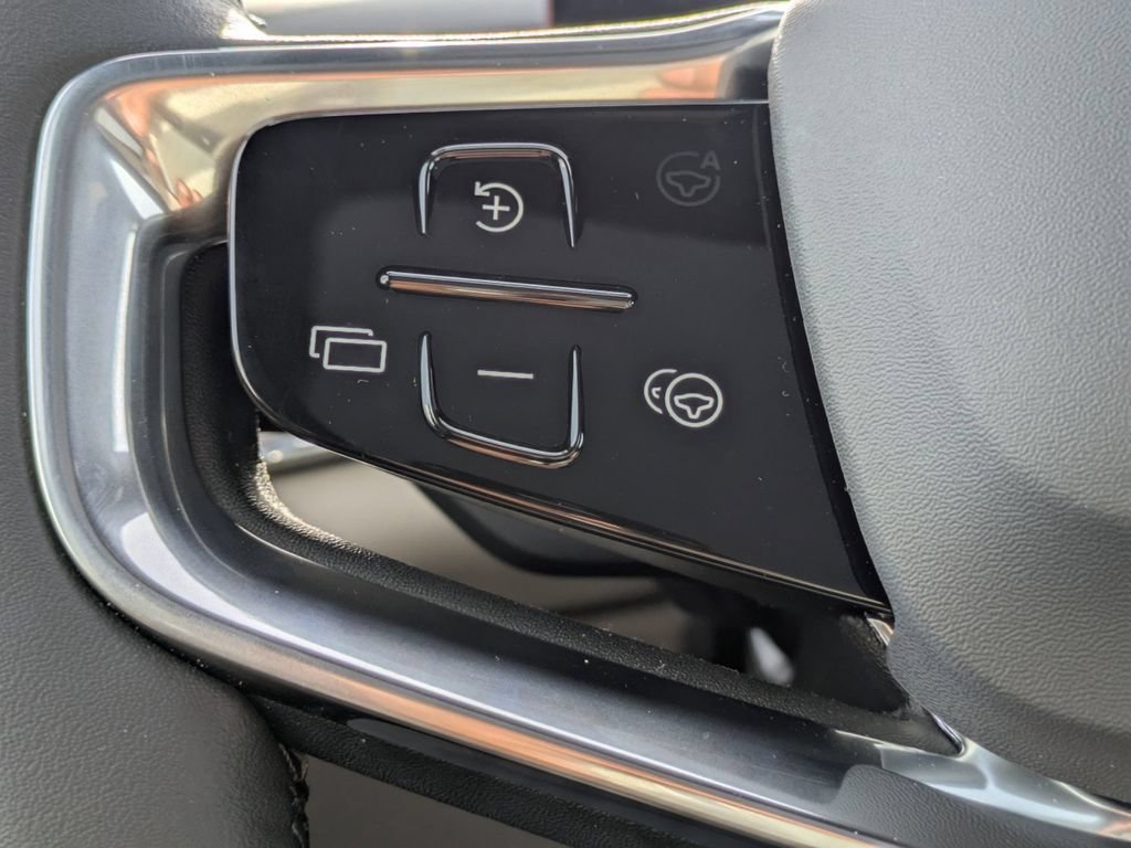 New 2025 Volvo EX90 Ultra AWD/4WD image 27