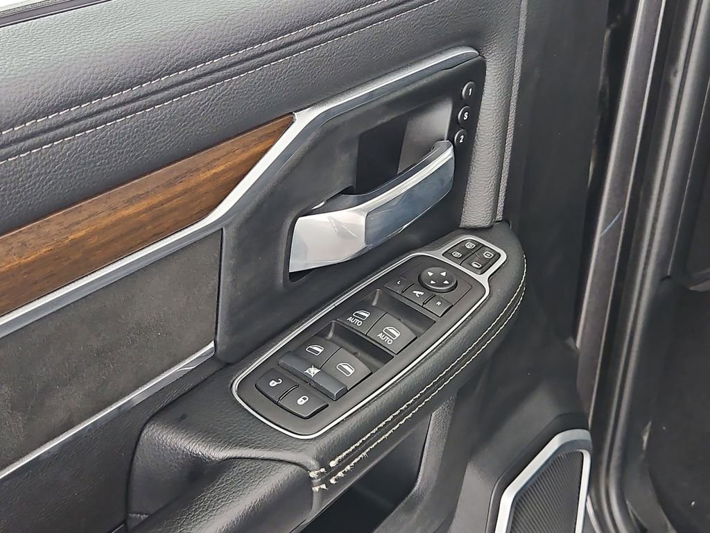 Used 2024 RAM 2500 Laramie image 29