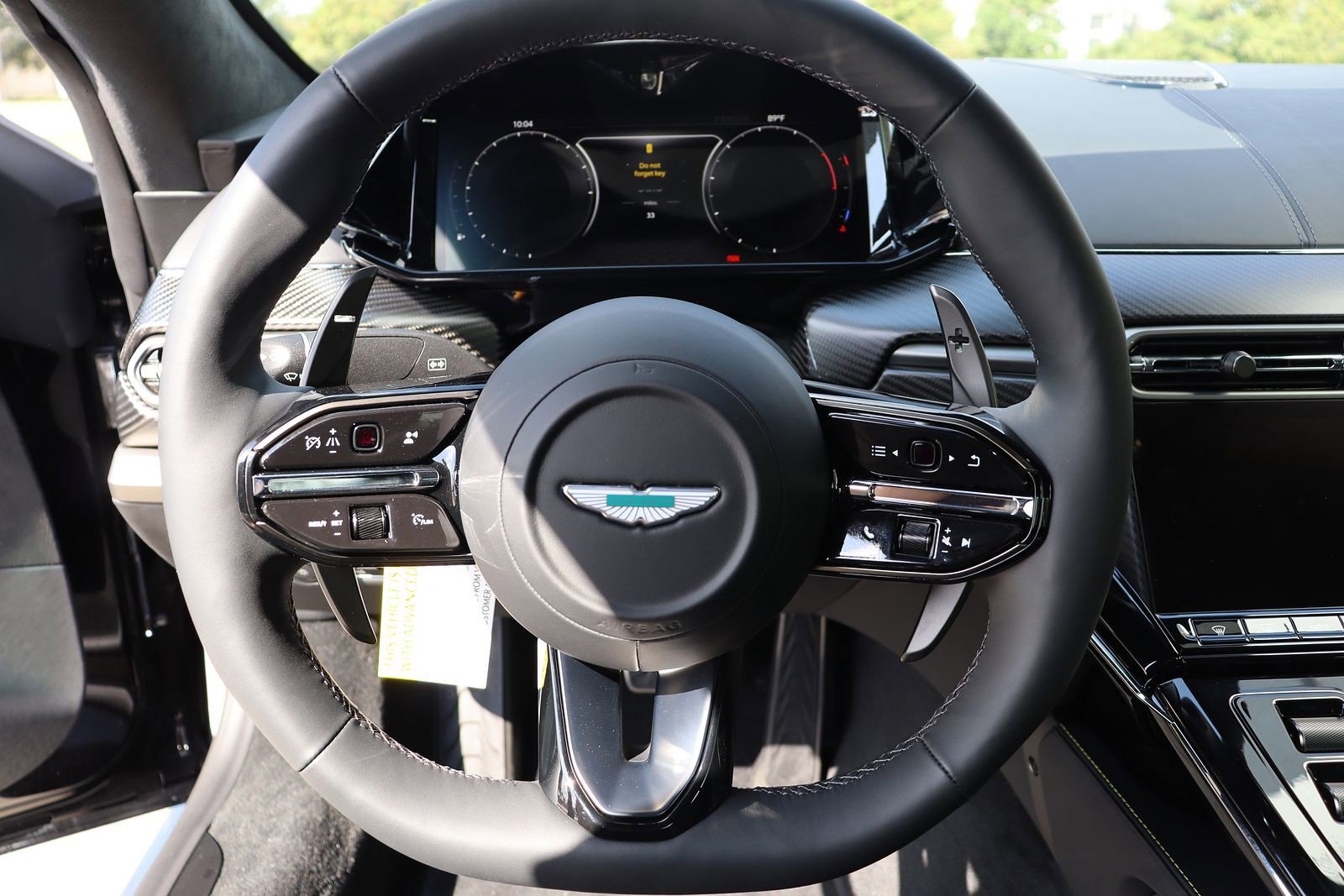 New 2025 Aston Martin V8 Vantage Coupe image 12