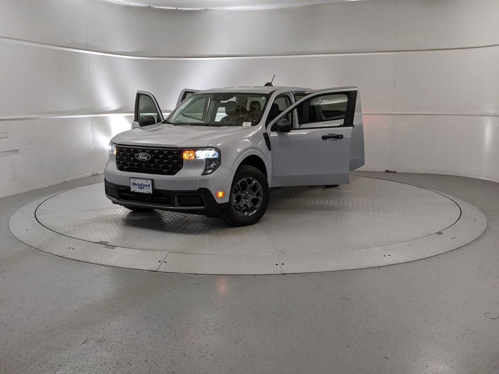 New 2025 Ford Maverick XLT w/ Equipment Group 302A image 12