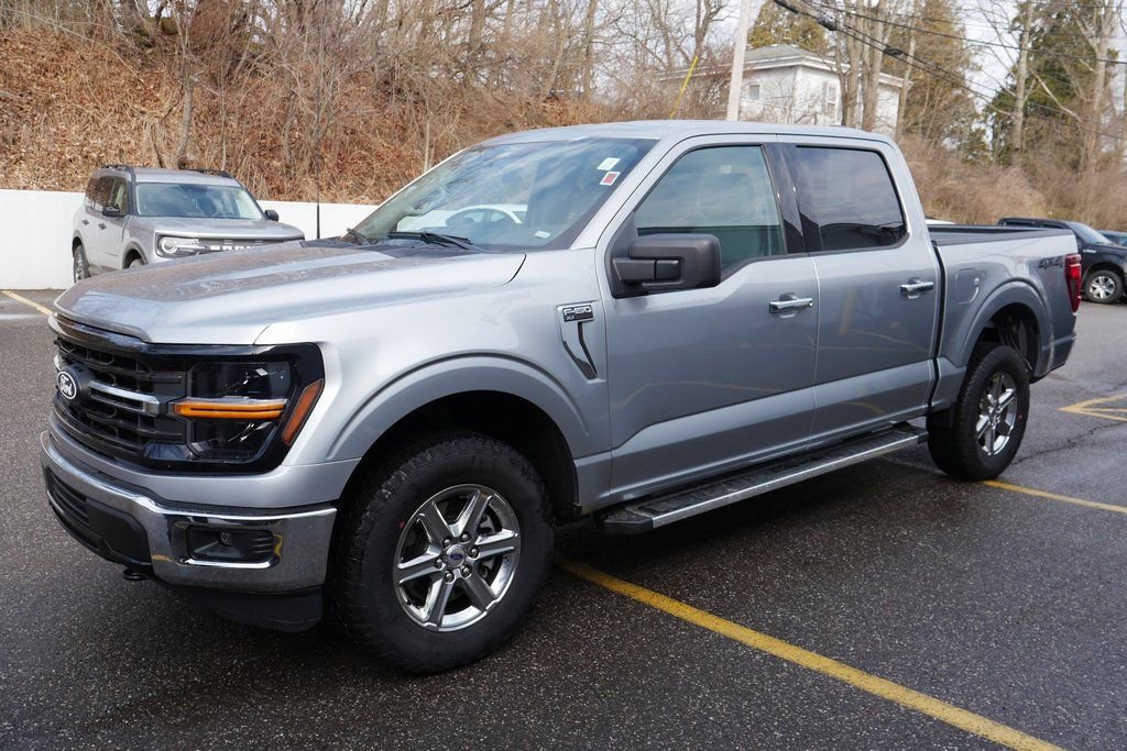 Used 2025 Ford F150 XLT w/ Equipment Group 301A Standard image 4