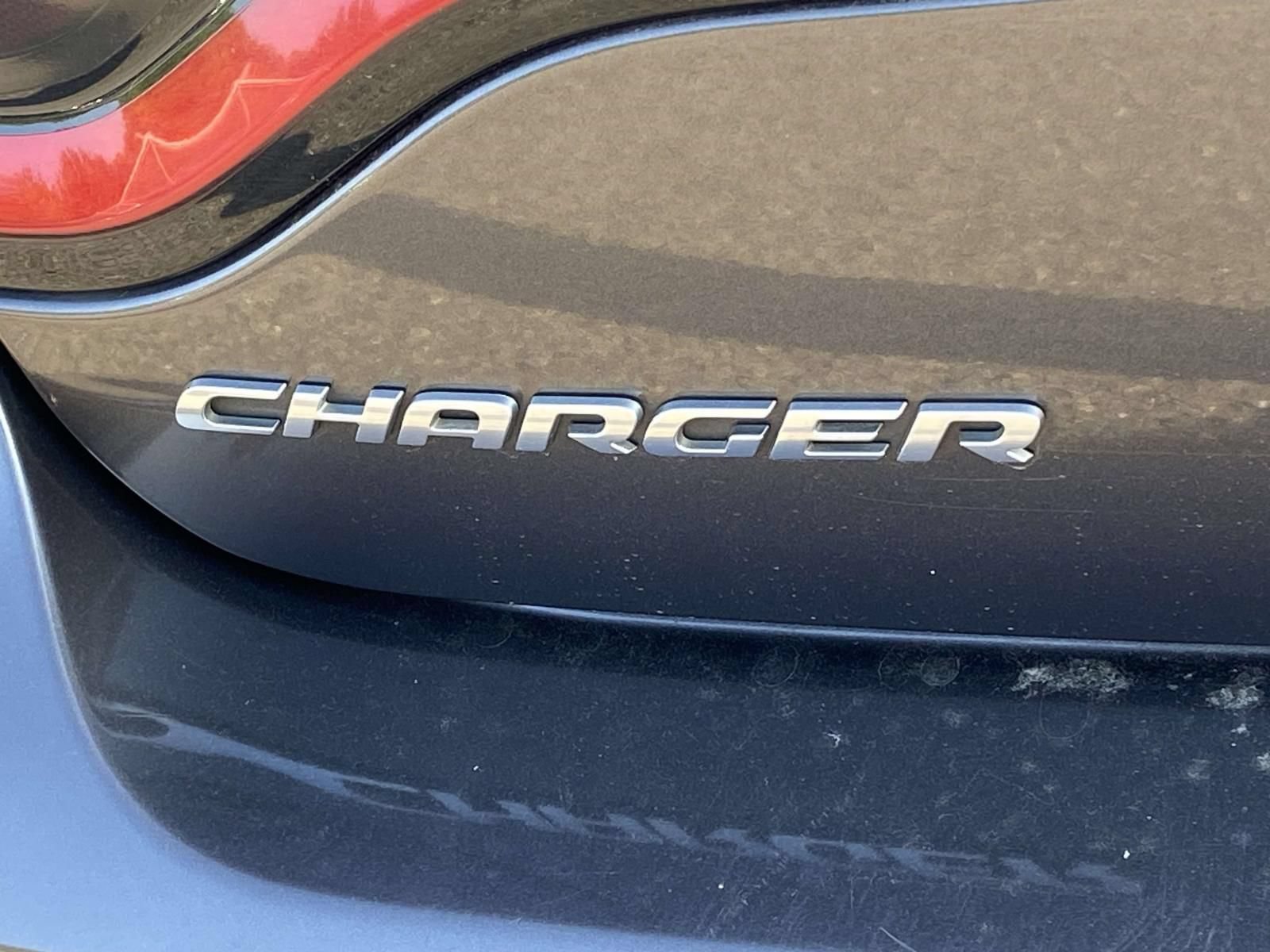 Used 2015 Dodge Charger SE w/ Popular Equipment Group RWD image 11