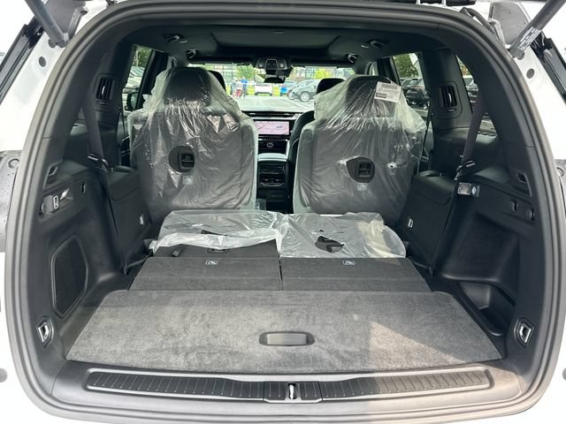 New 2026 Jeep Grand Cherokee L Limited AWD/4WD image 8