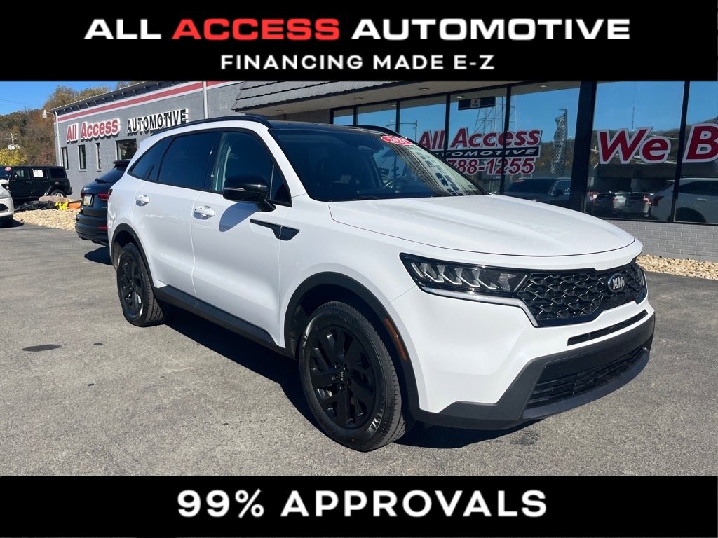 Used 2021 Kia Sorento S w/ Panoramic Sunroof Package image 2