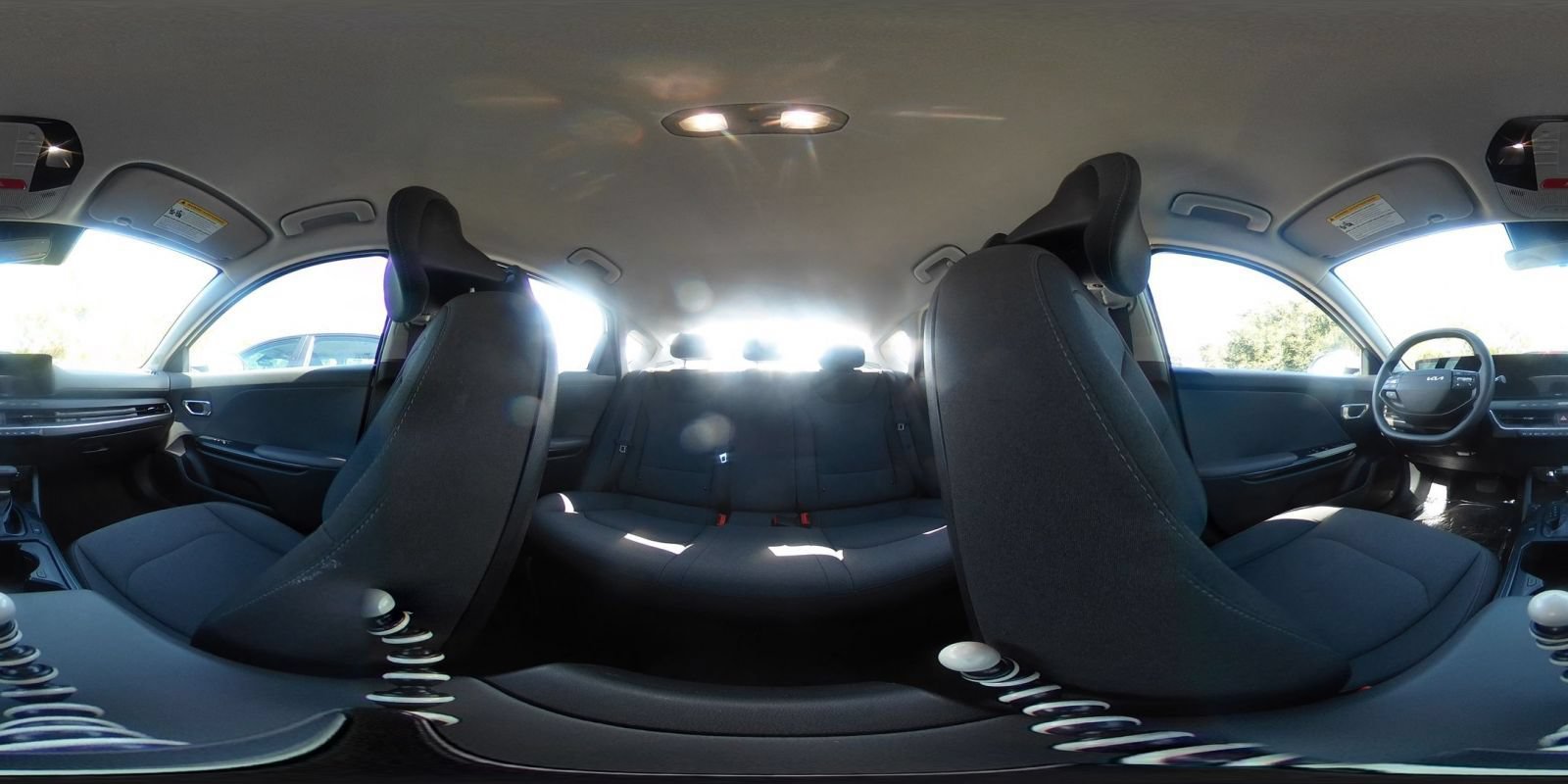 Used 2025 Kia K4 FWD image 40