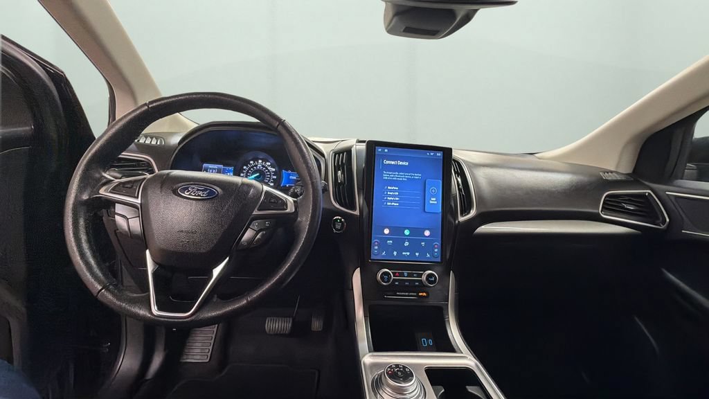 Used 2024 Ford Edge SEL AWD/4WD image 10