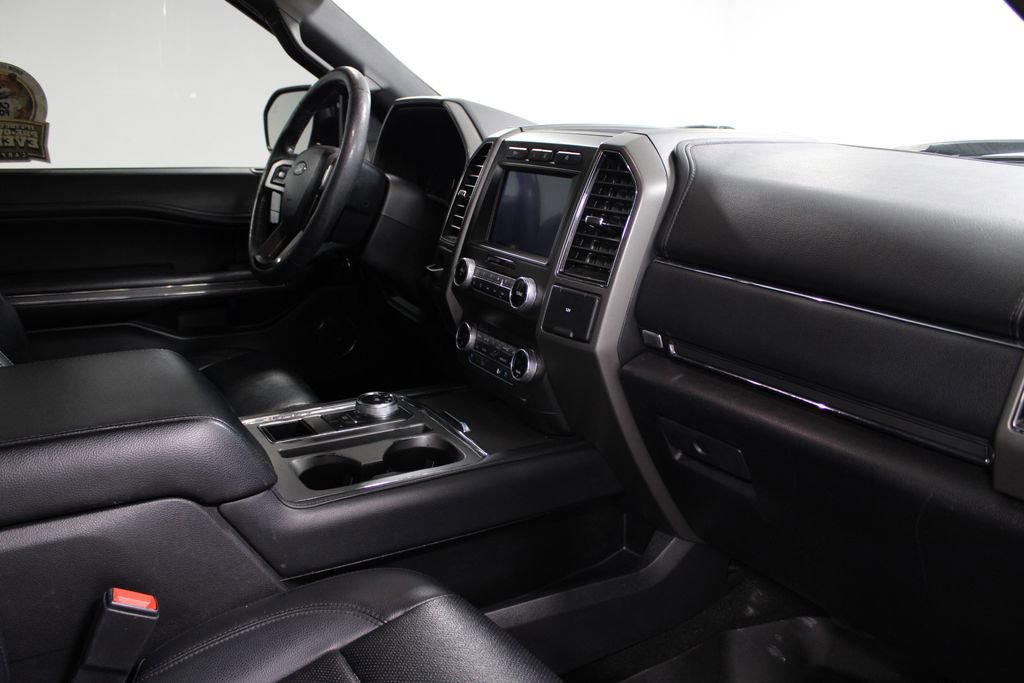 Used 2019 Ford Expedition XLT w/ Equipment Group 202A image 24