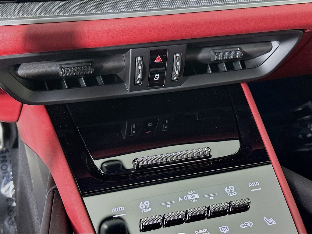 New 2026 Porsche Cayenne S image 18