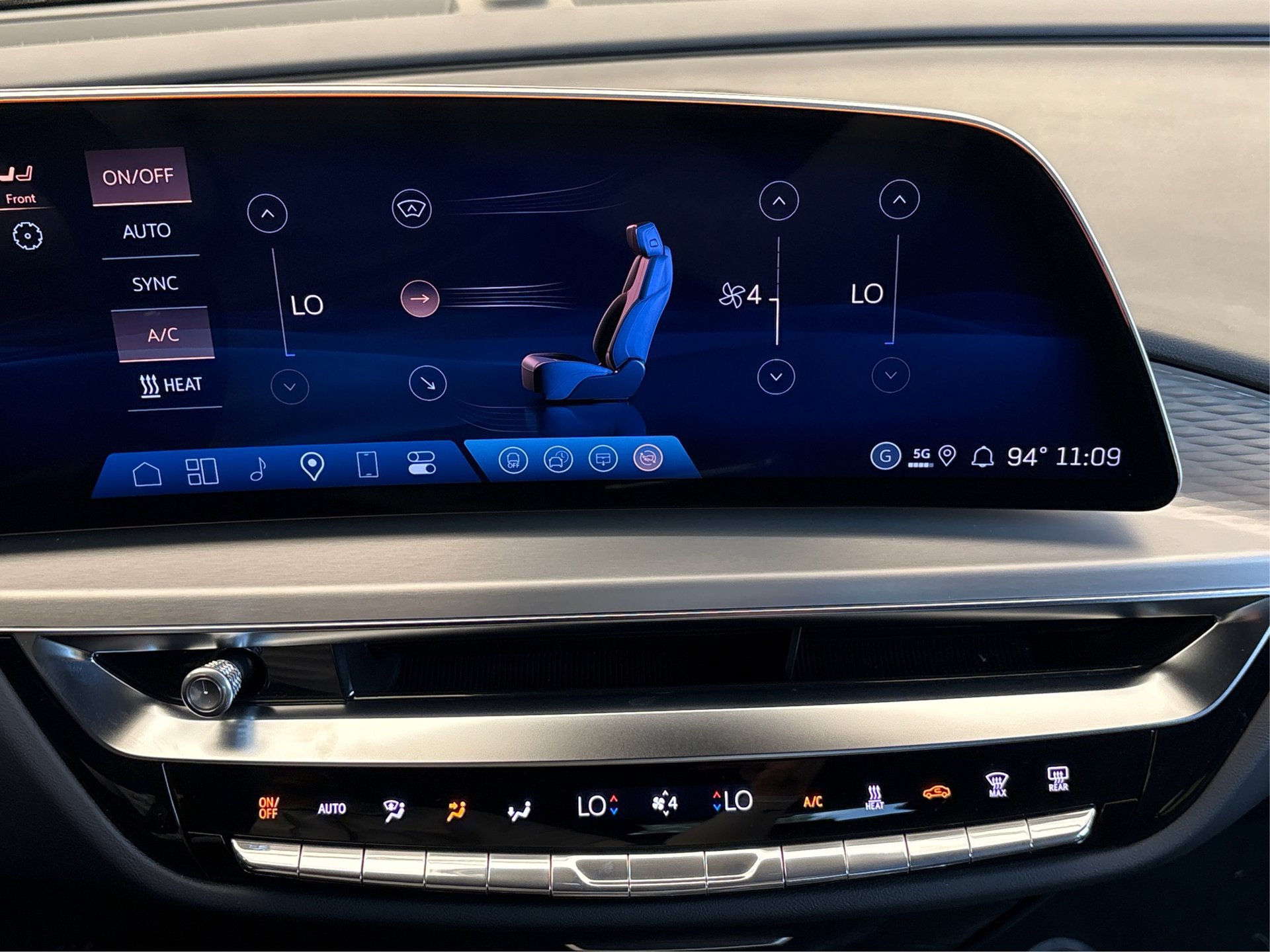 New 2026 Cadillac Lyriq Premium Luxury RWD image 25