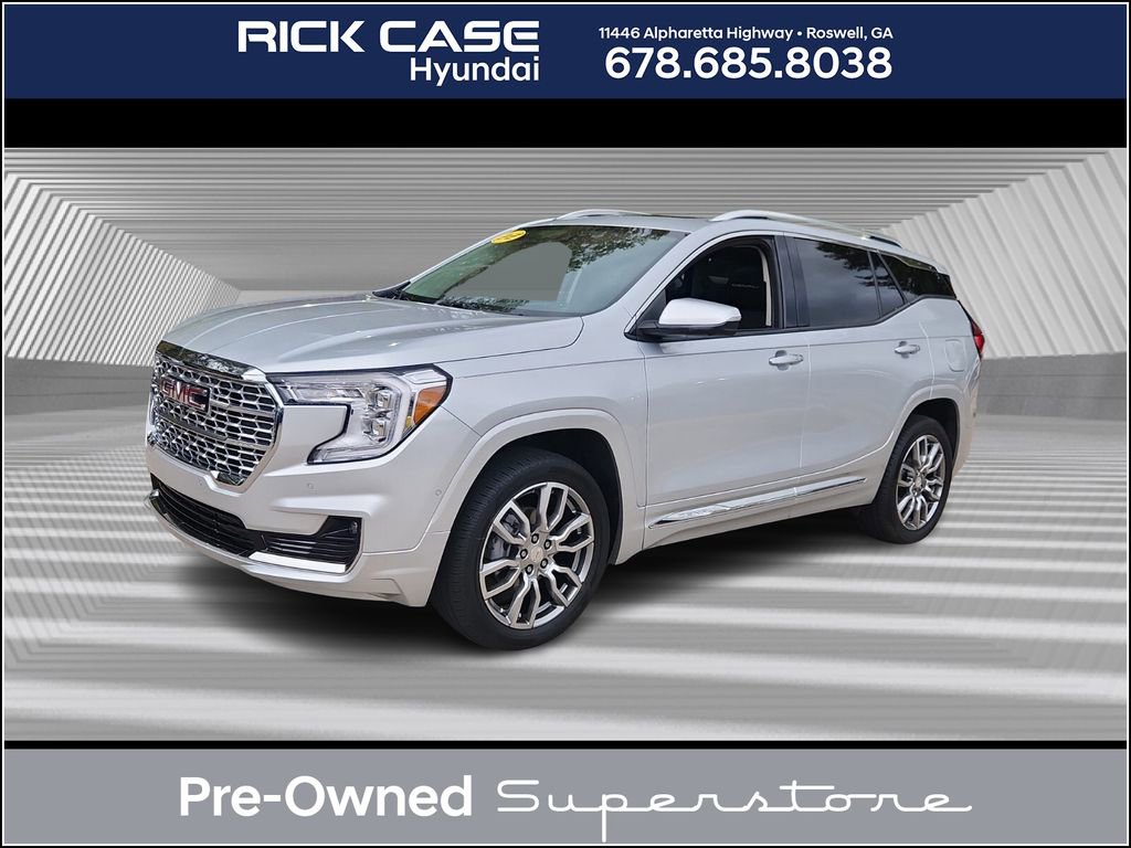 Used 2022 GMC Terrain Denali w/ Denali Premium Package