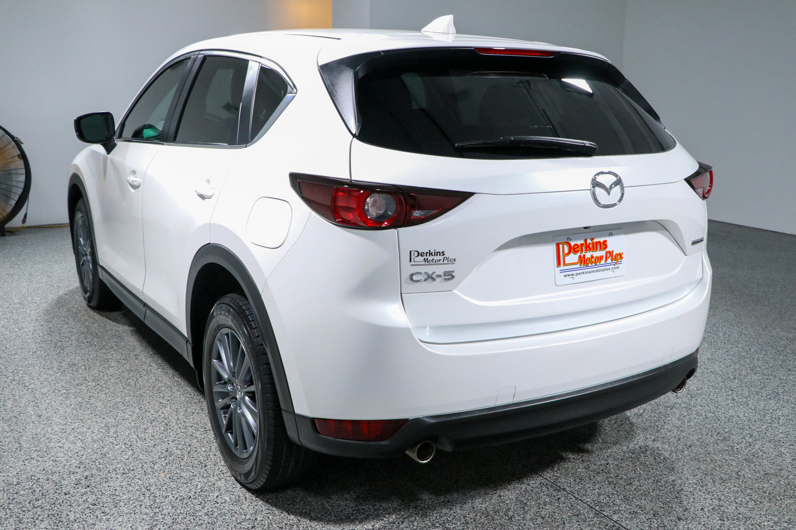 Used 2020 MAZDA CX-5 Touring FWD image 9