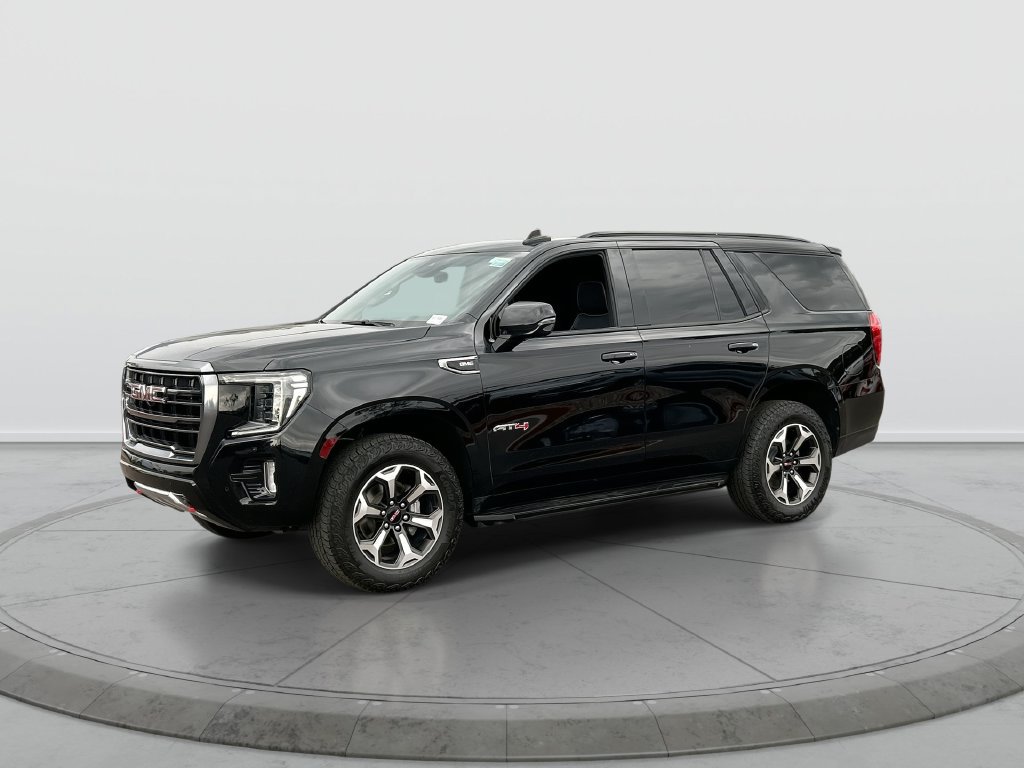Used 2023 GMC Yukon AT4 w/ Technology Package AWD/4WD image 4