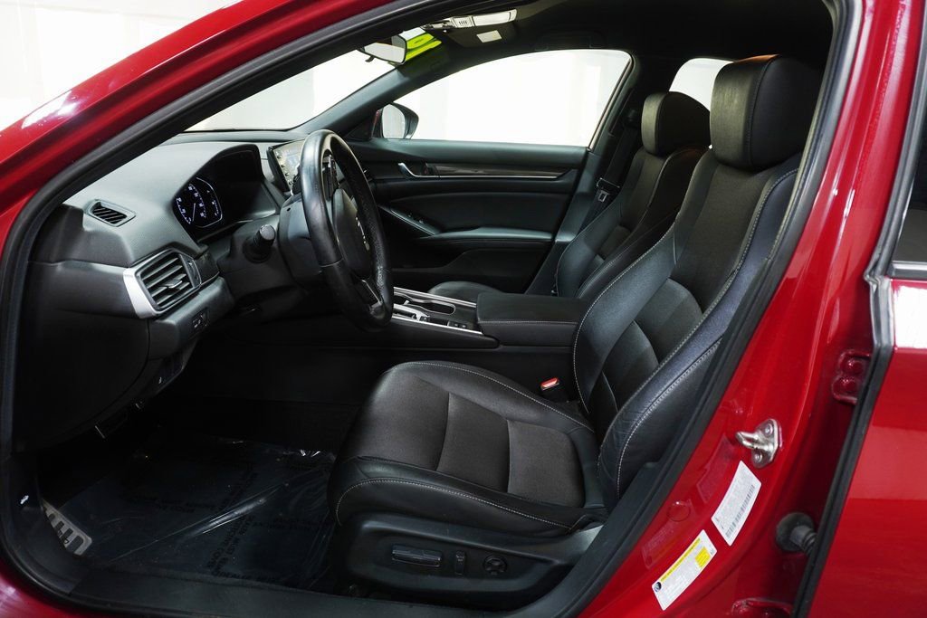 Used 2019 Honda Accord Sport image 10