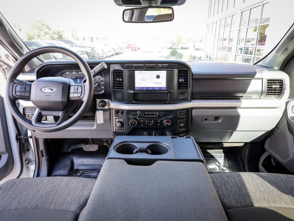 Used 2023 Ford F350 XLT w/ FX4 Off-Road Package AWD/4WD image 17